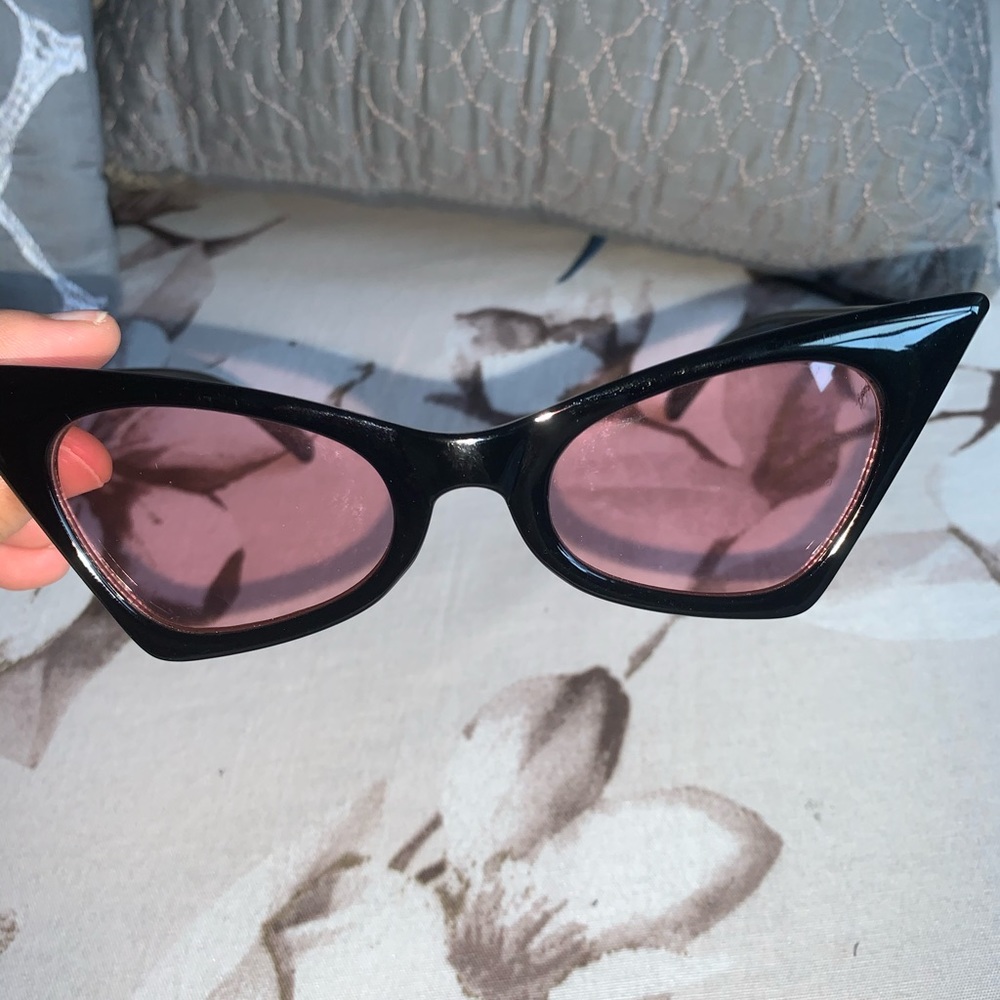 Sunglasses - Picture 4 of 4